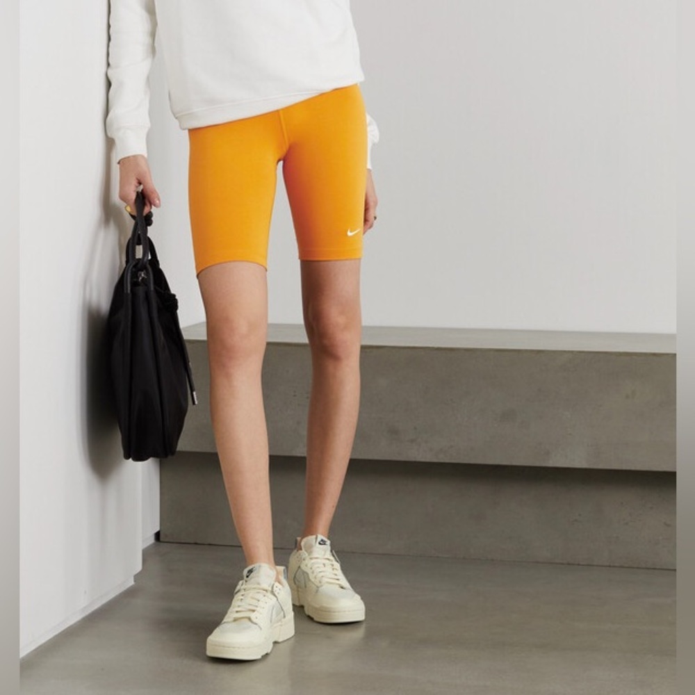 NIKE | Orange Biker Shorts Sz S